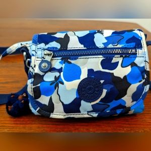 Kipling blue purse